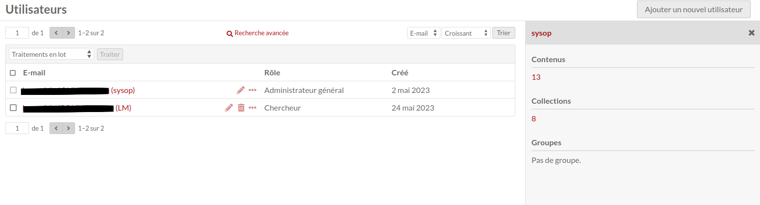 Vue de la page de gestion des utilisateurs, la première ligne correspond au compte Omeka Devs. L'onglet indiquant le nombre d'éléments et de jeux d'éléments créés par l'utilisateur Omeka Devs est ouvert.